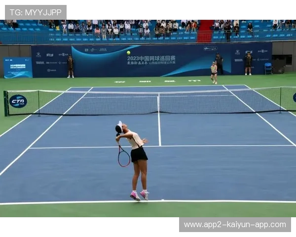 赛制创新：网球巡回赛引入夜场比赛吸引观众，网球巡回赛级别