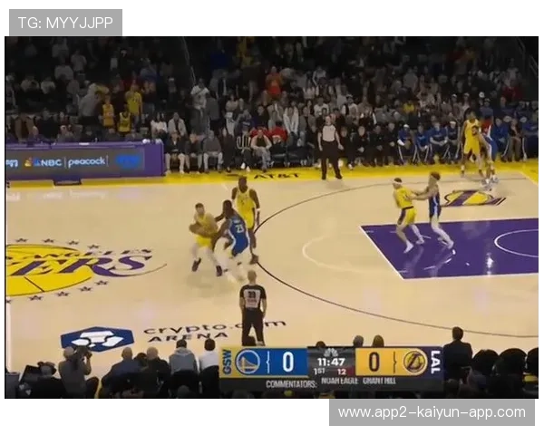 湖人挡拆顺畅，顺下轻松吃饼