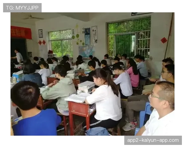 青训学员营地家长开放日流程与安全须知样本，青训营时间安排